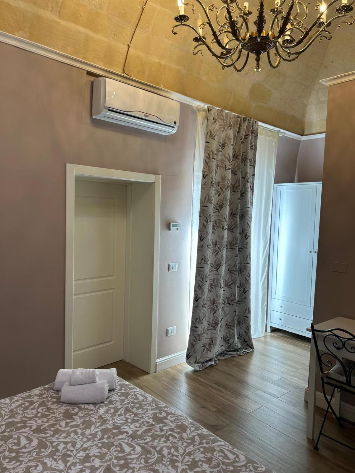 Ro.Ma Apartment Canosa di Puglia Exterior foto